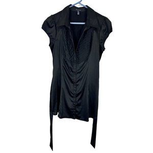 Fang Satin Woman's Medium Black satin Short Sleeves Button Up Long Shirt top